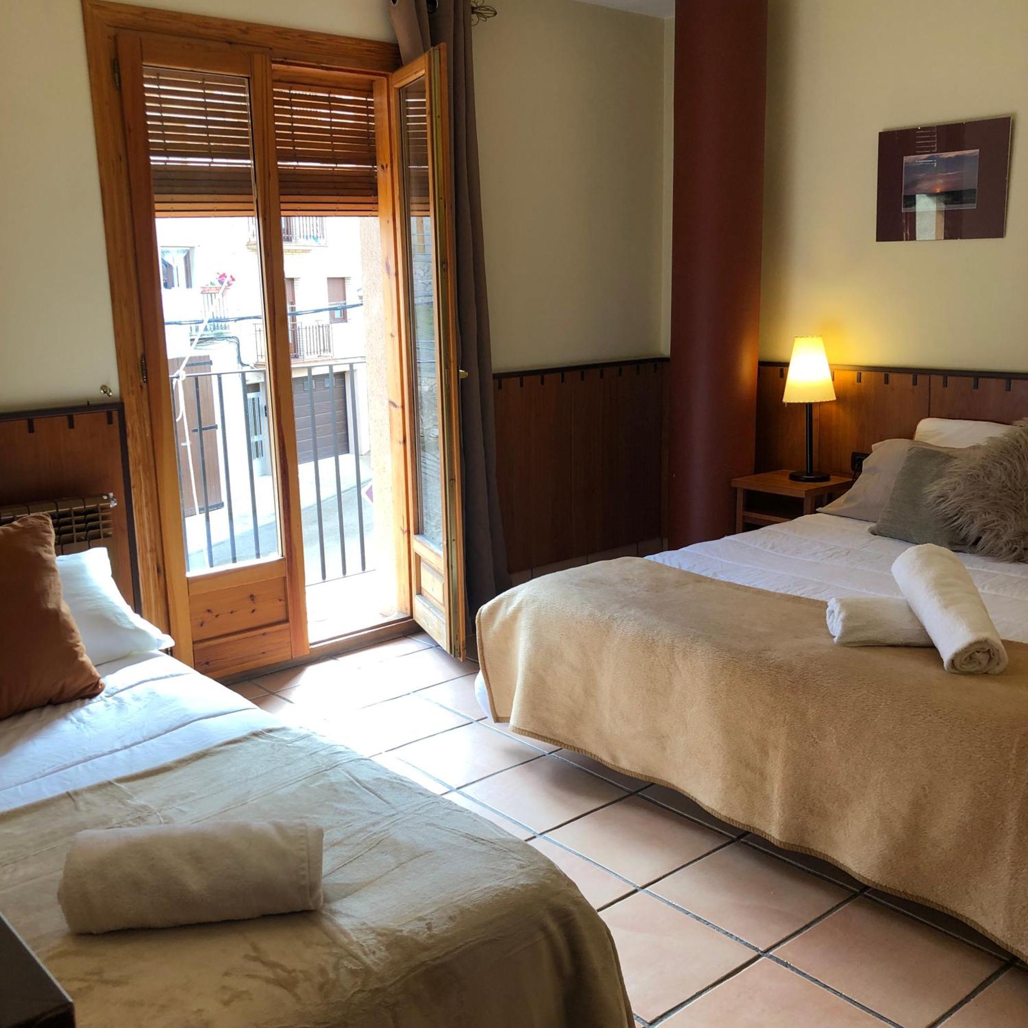 Hostal Tastavins Peñarroya de Tastavins Εξωτερικό φωτογραφία