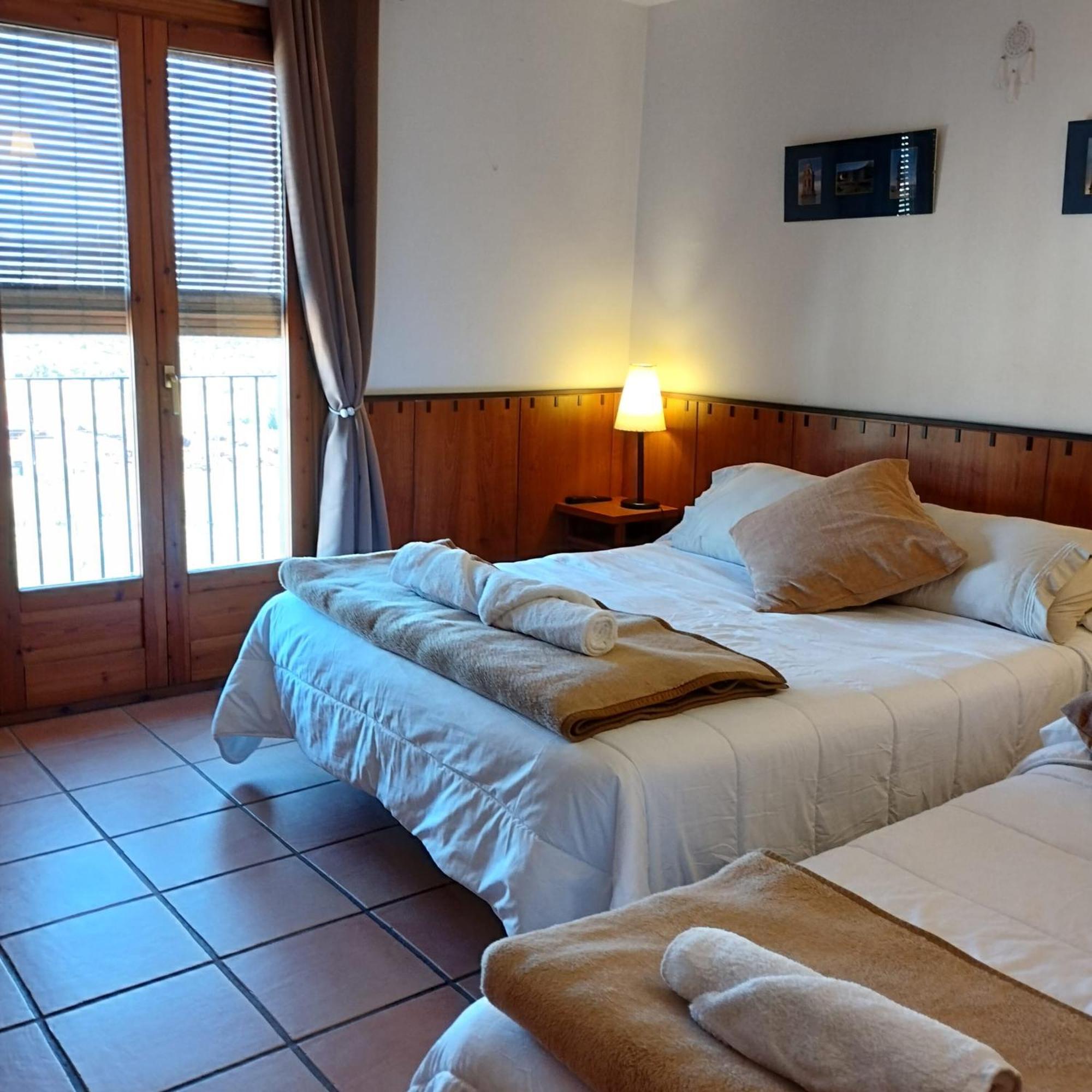 Hostal Tastavins Peñarroya de Tastavins Εξωτερικό φωτογραφία