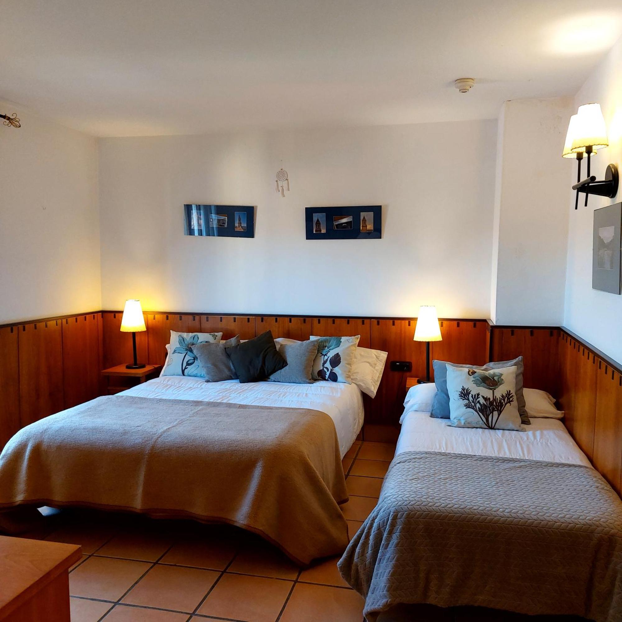 Hostal Tastavins Peñarroya de Tastavins Δωμάτιο φωτογραφία
