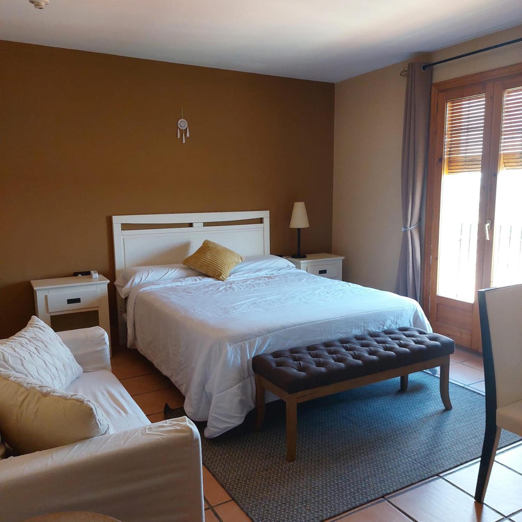 Hostal Tastavins Peñarroya de Tastavins Εξωτερικό φωτογραφία