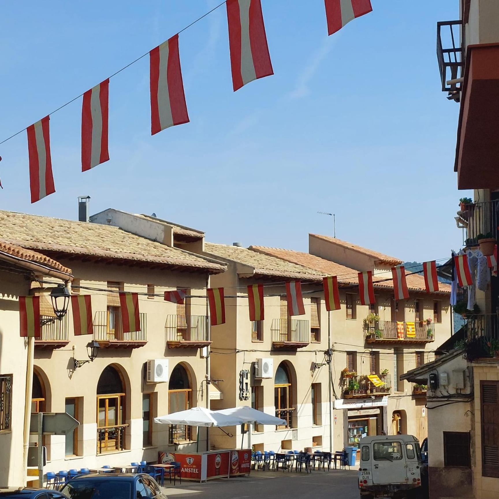 Hostal Tastavins Peñarroya de Tastavins Εξωτερικό φωτογραφία