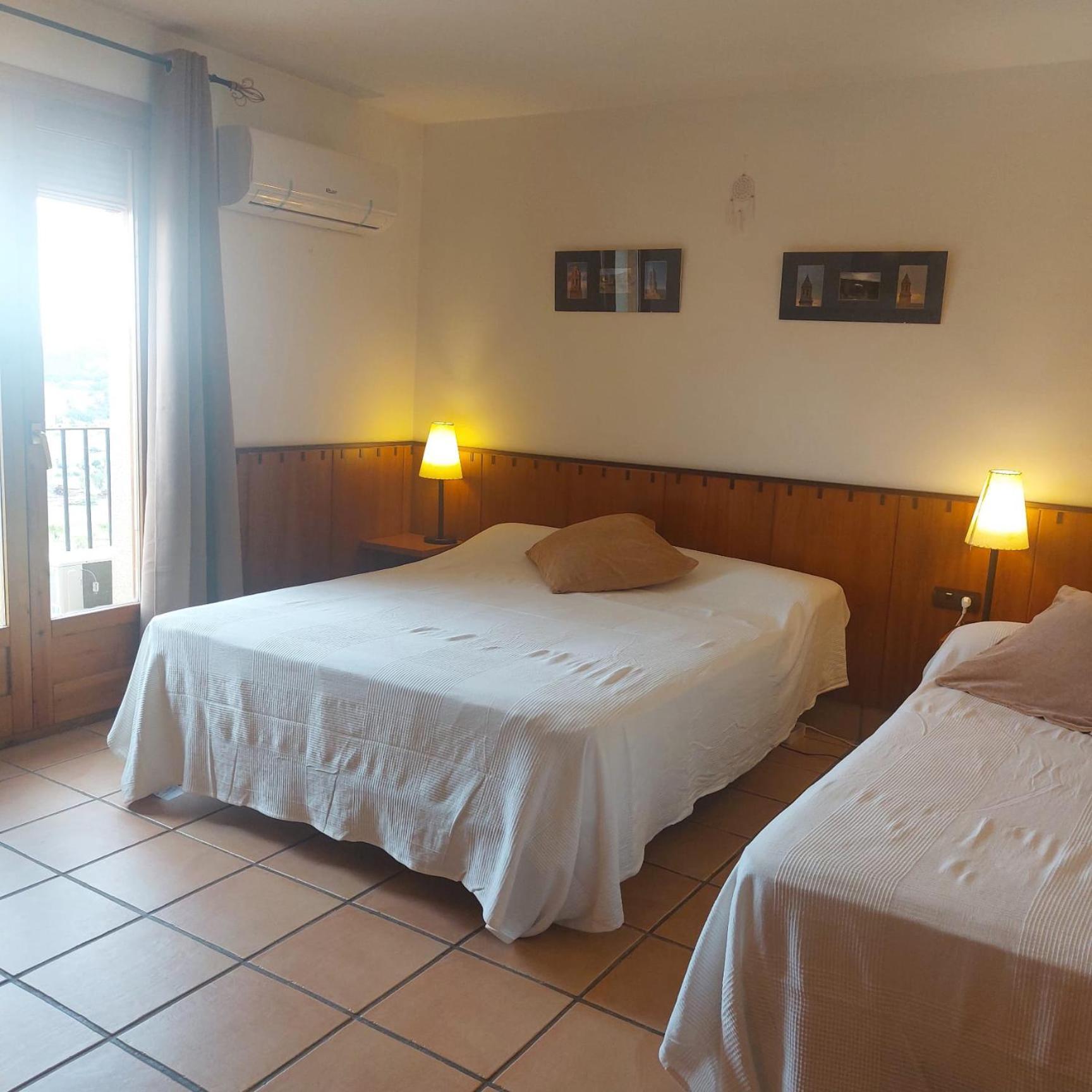 Hostal Tastavins Peñarroya de Tastavins Εξωτερικό φωτογραφία